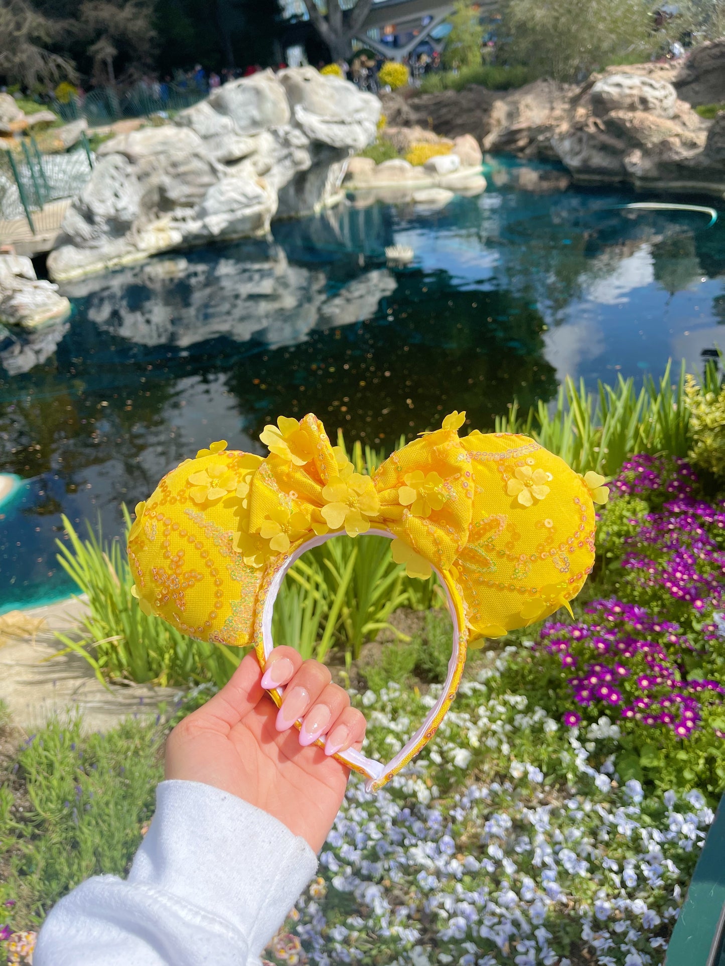 Isabella Spring Ears