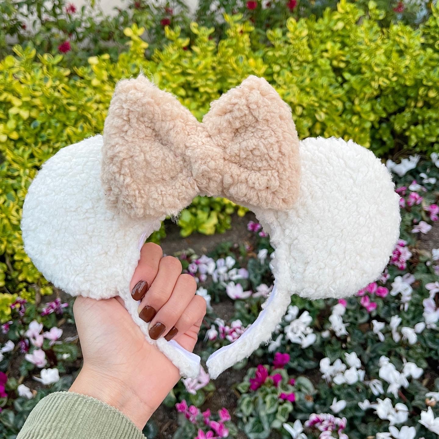 Ivory Latte Ears