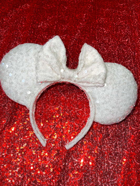 Blizzard Christmas Ears